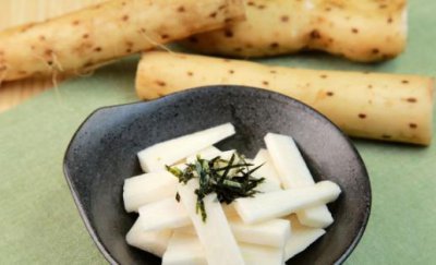 ​气候干燥损阴伤肺 常见的润肺食物