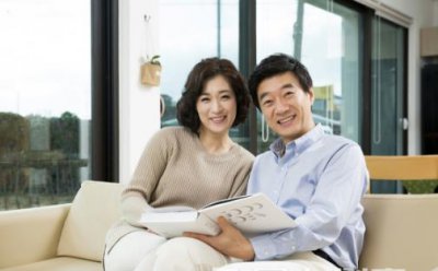 ​人到中年遇到中年危机 越变越胖的中年生活如何拯救