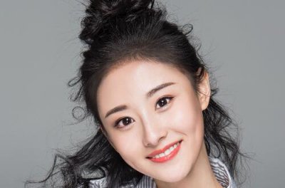​关雪盈个人资料  美丽可爱的90后新生代演员