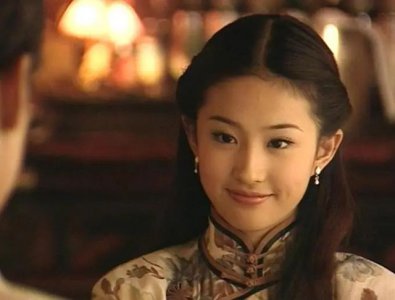 ​公认穿旗袍最好看的十位女星（哪位女明星穿旗袍好看）