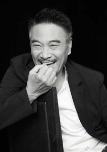 ​吴孟达去世两周年 《流浪地球》郭帆王智悼念吴孟达
