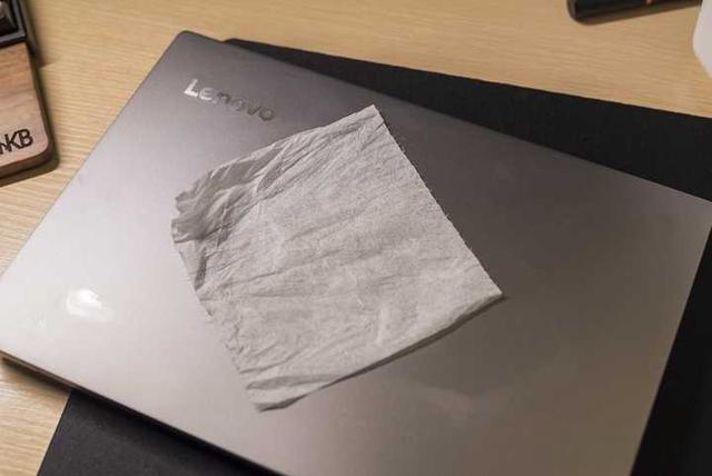 怎样正确清洁液晶屏幕的显示器？-