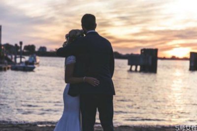 ​离婚孩子跟谁容易复婚 离婚后想复婚技巧