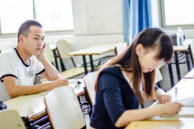 ​暗恋一个人为什么会哭 暗恋一个人会受伤吗