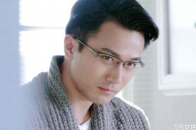 ​男人占有欲强的表现 男人占有欲强是怎么样的