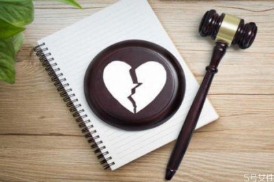 ​想离婚要思考什么 离婚真的简单吗