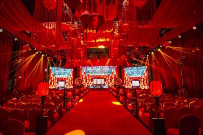 ​婚宴酒席多少钱一桌 婚宴酒席主桌座位安排