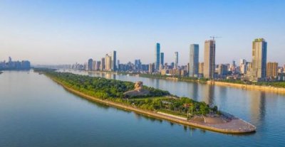 ​千里戈壁是哪个城市（长沙之前是什么样子的）