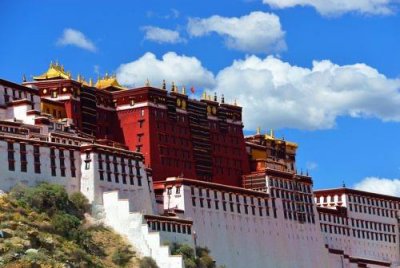 ​布达拉宫建筑风格特点