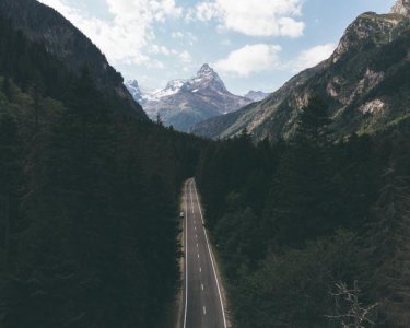 ​探访番禺汉景山庄（了解番禺汉景山庄的历史和文化）
