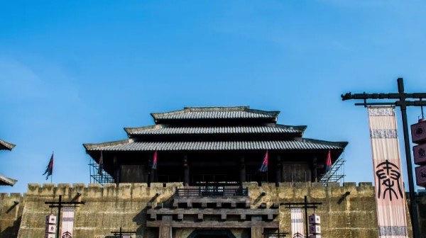 旅游横店在中国哪个城市（浙江省东阳市总面积多达116.34平方千米）  3