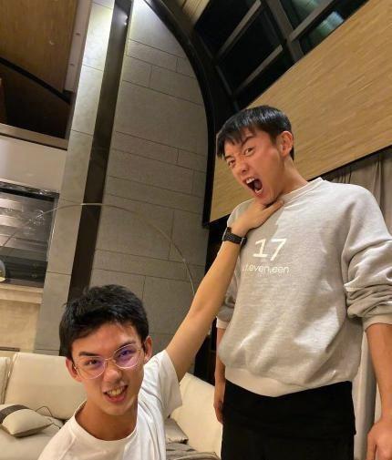 见证吴磊从童星变身实力演员，郑凯都忍不住羡慕他的身高！