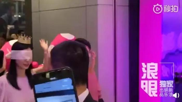 何猷君求婚奚梦瑶，广大网友又失恋了!