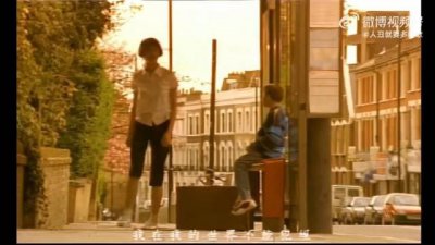 ​《胆小鬼》于1998年发行……