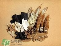 喝中药能喝荷叶茶吗?喝什么比较好