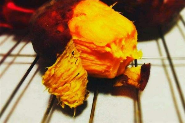 烤红薯糖尿病人能吃吗 最好不要吃