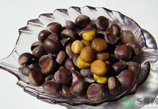 熟板栗怎么去皮最快？煮熟板栗怎么去皮？