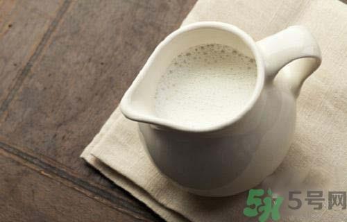 带状疱疹可以喝牛奶吗？带状疱疹喝牛奶好不好？
