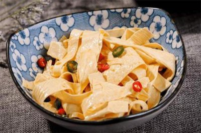 ​豆皮是碳水化合物吗 豆皮脂肪含量高吗
