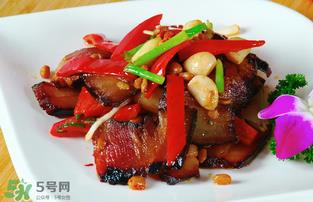 腊肉有亚硝酸盐吗？腊肉亚硝酸盐怎么去除？