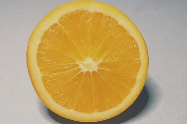 橙子冻了还能吃了吗 橙子可以冷冻保存吗