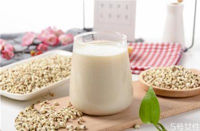 ​小孩喝豆浆要加糖吗 小孩喝豆浆的好处和坏处
