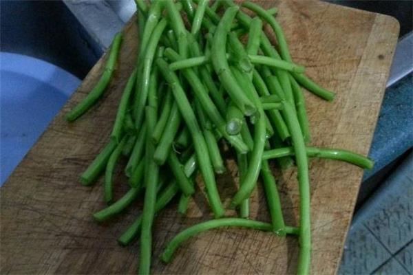 空心菜发苦有毒吗 空心菜发苦可以吃吗