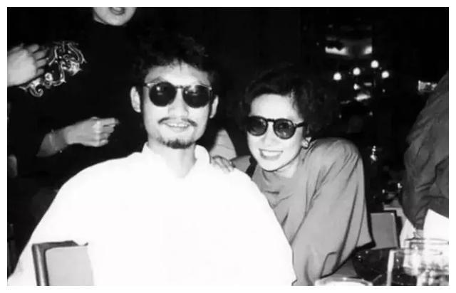 她是林青霞的闺蜜，人称铁娘子，如今身价上亿活成最美模样