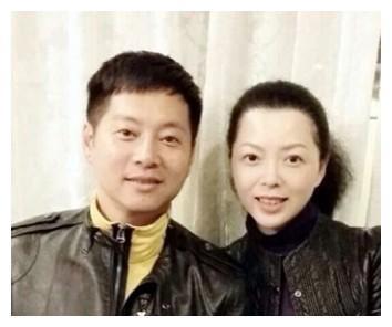 湖南一哥，听妻子话跳槽，婚礼主持度余生