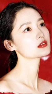 ​李泌美图欣赏，甜美优雅，相处起来轻松的关系是一份礼物