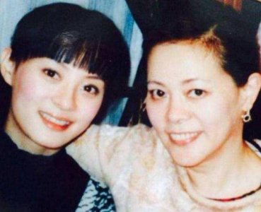 ​孙俪当年资助的向海清，关系闹僵后，韩寒直呼孙俪养了“一条狼”