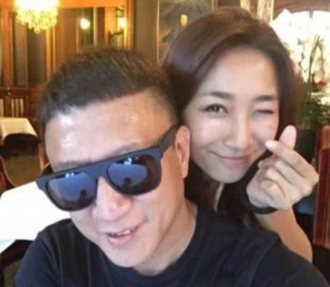 孙红雷的高颜值高学历娇妻，原来是被人熟知的她，好幸福啊！