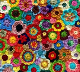 ​34款可爱的钩针花朵，四季百搭，可以做出各种作品！附图解