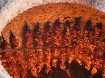 ​新疆特色美食~馕坑肉，一道你无法拒绝的美味
