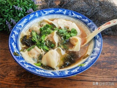 ​馄饨汤这样调，超简单做法，开水一冲，鲜香味美，吃的汤都不剩