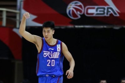 ​二轮秀逆袭成为球队大腿！你永远想不到CBA有多少奇迹在上演