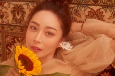 ​李羿瑄优雅不失可爱俏皮 新剧《媚者无疆》大受期待