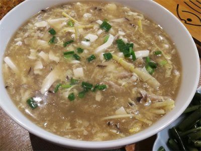​盒装豆腐做出新花样，加几样配料就能做出饭店里那种鲜香滑嫩口感