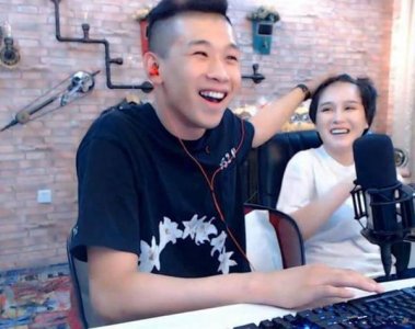 ​天佑和球球在一起过吗，有那么多人关注