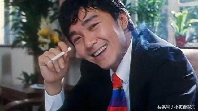 周星驰帅气的抽烟姿势，你看过几张？全看过算我输！