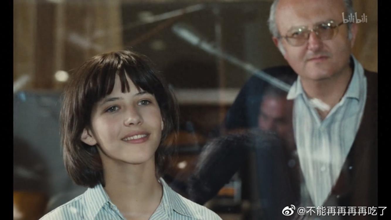 《初吻》时期的苏菲·玛索，怦然心动的初恋脸
