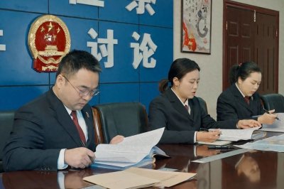 ​大师在线施法下情蛊挽回爱情？“湘西蛊术”的真相是……