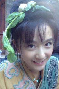 ​李倩主演的电视剧全部(16岁拍戏工作为父治病)