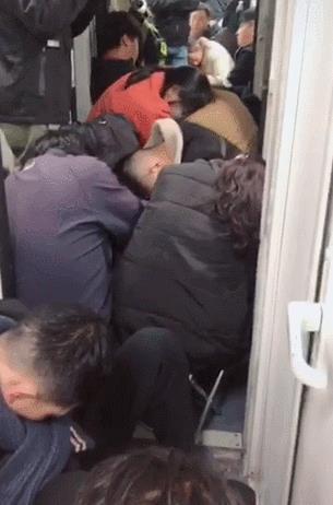 豆瓣8.9！这才是中国人的春运