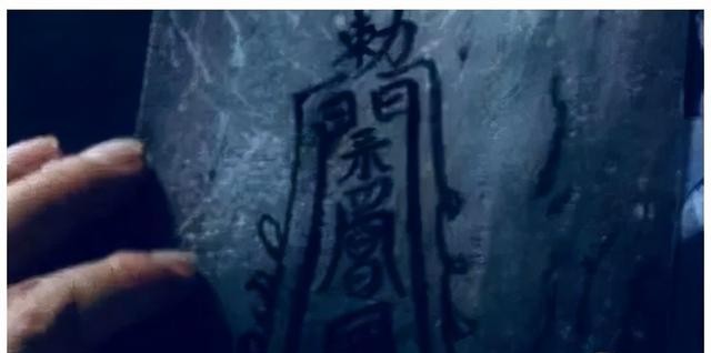 双瞳结局如何（双瞳为什么依然无法超越）