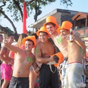 ​听说看完这个妹纸们都跑去泰国帕岸岛了！