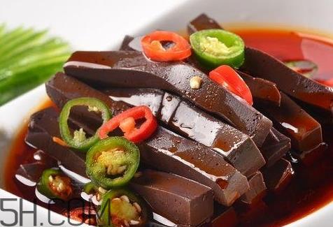 羊血变绿色怎么回事 羊血发绿还能吃吗