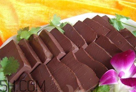 羊血变绿色怎么回事 羊血发绿还能吃吗