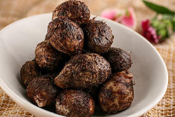 芋头粘液怎么去除 来月经可以吃芋头吗