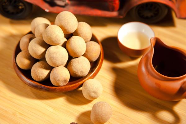 吃龙眼能补血吗 吃龙眼对身体有什么好处